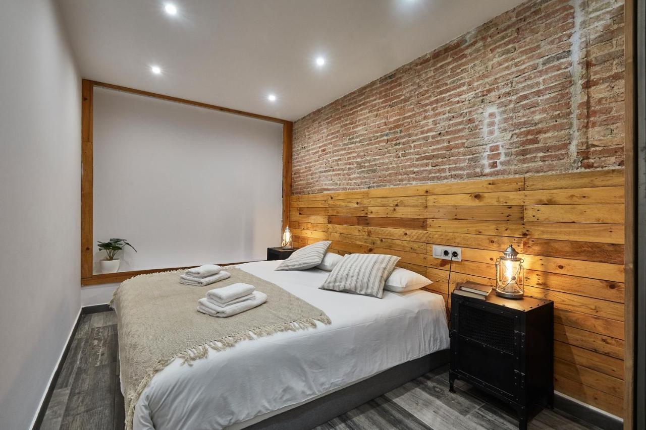 Bbarcelona Duplex Poble Sec Apartment ภายนอก รูปภาพ
