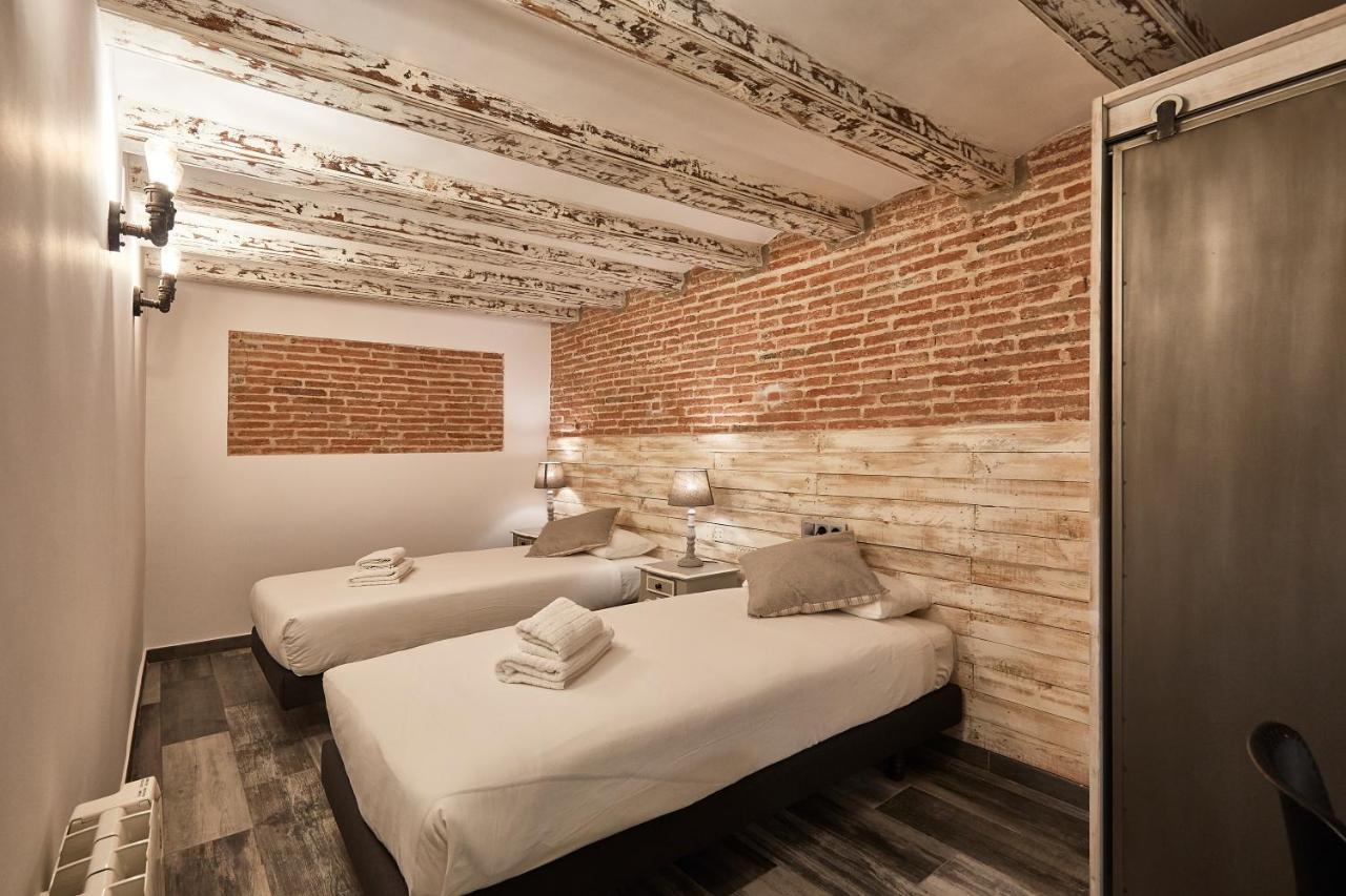 Bbarcelona Duplex Poble Sec Apartment ภายนอก รูปภาพ